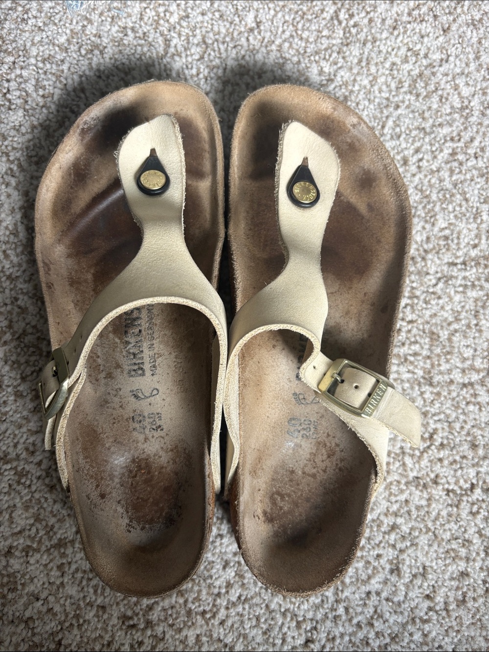 Birkenstock Cream Leather Toe-Post Sandals with Buckle